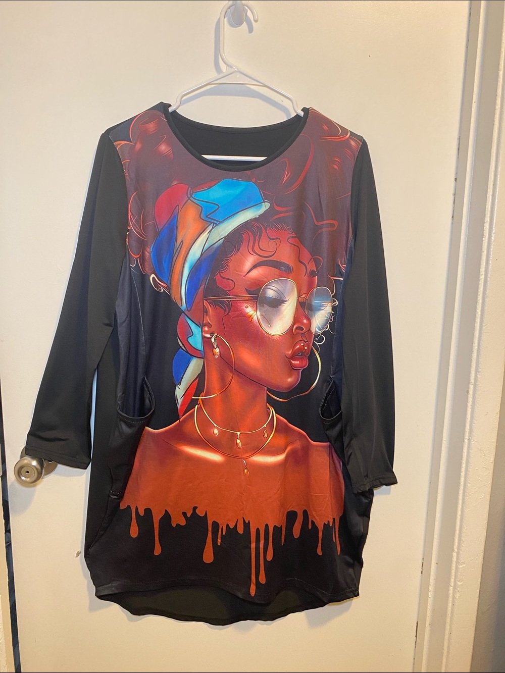 Graphic  Women’s Dress with Colorful Portrait Print - Black